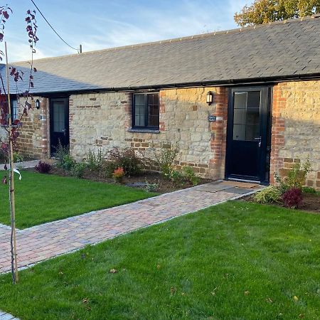 Potcote Farm Stables Accommodation Fudges Stable Towcester Ngoại thất bức ảnh