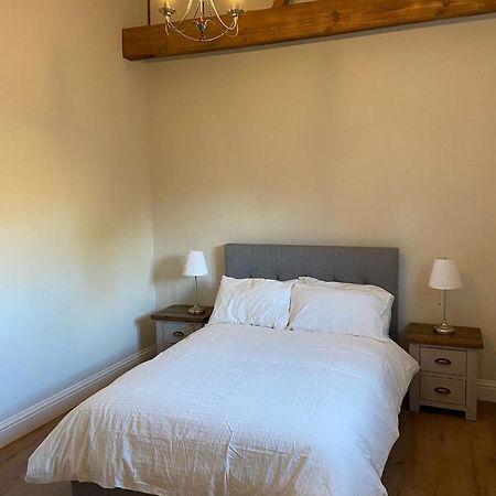 Potcote Farm Stables Accommodation Fudges Stable Towcester Ngoại thất bức ảnh
